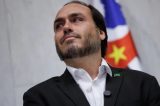 Carlos Bolsonaro afirma que a união da direita “trabalha para prejudicar Bolsonaro”; entenda