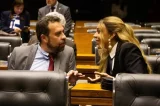 Contrariados, Érika Hilton e Guilherme Boulos ficam no PSOL