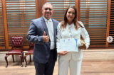 Primeira Dama de Canudos é agraciada em Brasília pela Justiça Federal com Diploma ‘Mensageira da Paz’