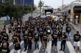 Policiais civis fecham Ponte Princesa Isabel em ato pela valorização da categoria