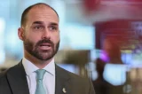 Moraes marca interrogatório de Eduardo Bolsonaro para 14 de abril