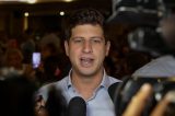 “Revoltante e inaceitável”: João Campos critica uso de imagens de Erika Hilton e Duda Salabert pela Polícia Civil