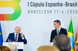 ‘Quando há um retrocesso na democracia, surge um Hitler’, diz Lula na cúpula Brasil-Espanha