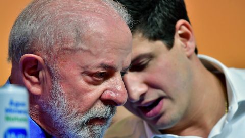 Avanço de Lula na Quaest fortalece João e pressiona Raquel Avanço de Lula na Quaest fortalece João e pressiona Raquel