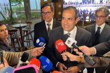 Bruno Reis acusa Governo da Bahia de travar entrega de casas e diz: “famílias já podem entrar, ninguém vai tirar”