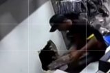 Caso ‘Satanás do CV’: Vídeo mostra momento em que criminosos fazem buraco em parede para roubar arsenal de armas