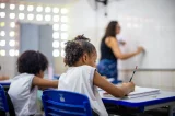 Professores de Camaçari terão até 10% de aumento nos salários