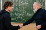Quem ensinará nossos filhos? A saída em massa de professores que acende o alerta máximo no Brasil