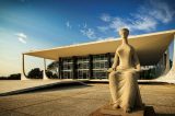 JUSTIÇA FEDERAL DETERMINA QUE SENADO ENTREGUE NOTAS DA VOTAÇÃO QUE REJEITOU INDICADO AO STF