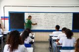 Pernambuco garante reajuste salarial de 5,4% para professores e profissionais da educação