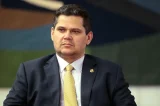 Pressão sobre Alcolumbre