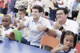 Gestão do PSB no Recife admite que ainda não entregou metade dos uniformes de 2026 para alunos do município