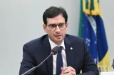 6×1: relator apresenta parecer com redução de jornada em até 14 meses