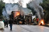 Acidente mata oito pessoas carbonizadas na divisa entre Bahia e MG