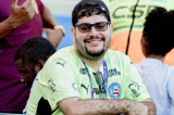 Torcedor do Bahia é preso por suspeita de pornografia infantil em Salvador
