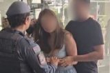 “Minha franja ‘tá’ parecendo o Cebolinha”, diz mulher detida após esfaquear cabeleireiro