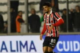 Ex-Bahia é alvo de protestos da torcida do São Paulo: “Verme”