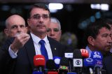 PF intercepta mensagens que citam troca de favores entre traficante do CV e aliado de Flávio Bolsonaro no RJ PF intercepta mensagens que citam troca de favores entre traficante do CV e aliado de Flávio Bolsonaro no RJ