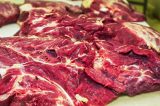 China suspende compra de carne de frigoríficos brasileiros após identificar substância proibida
