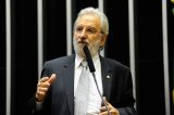 Ivan Valente se despede do Congresso e prega guinada de Lula à esquerda