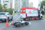 Mulher de 31 anos morre em acidente com moto ao tentar fugir de assalto em avenida de Salvador