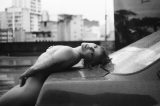 Luísa Sonza choca fãs ao surgir completamente nua em clipe de novo álbum; assista