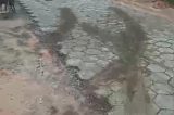 Absurdo! Pavimentação em concreto é destruída por vândalos no bairro Park Centenário, em Juazeiro; vídeo Absurdo! Pavimentação em concreto é destruída por vândalos no bairro Park Centenário, em Juazeiro; vídeo