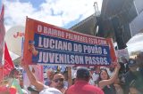 Juvenilson Passos arrasta multidão por ruas de Juazeiro e impressiona Jerônimo e Wagner; vídeo