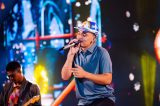 João Gomes leva multidão ao delírio e terceira noite do São João de Senhor do Bonfim