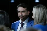 Guerra pública entre Michelle e filhos de Bolsonaro se arrasta desde 2021