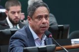 CCJ da Câmara aprova fim do ensino a distância na área da saúde CCJ da Câmara aprova fim do ensino a distância na área da saúde