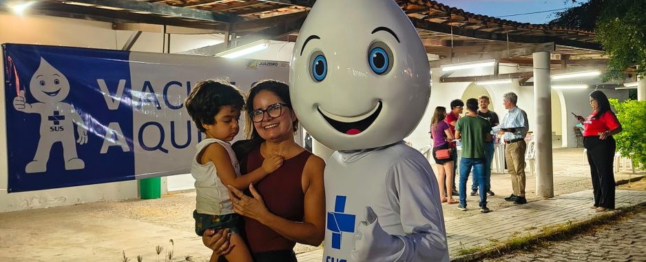 Corujão da Vacinação imuniza mais de 200 pessoas e reforça mobilização contra a Influenza em Juazeiro