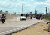 Carreta roda na pista e causa interdição parcial na BR-324