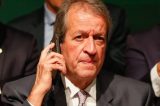 Valdemar tenta estancar crise