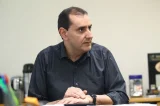 Nepotismo amoroso: prefeito é acusado de nomear enfermeira com quem mantinha relacionamento fora do casamento