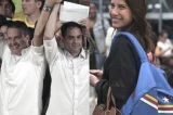 Eduardo Campos e Paulo Câmara gastaram R$ 33 milhões com aluguel de aviões e helicópteros para uso privativo; Raquel Lyra optou por voos comerciais