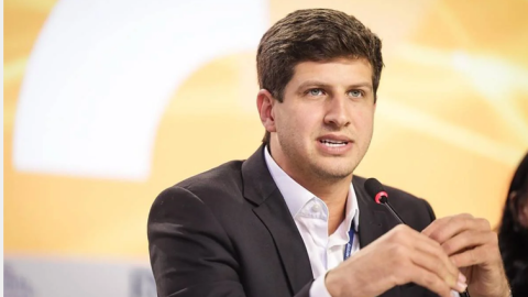Gestão João Campos tem contratos superfaturados e prejuízo de R$ 16 milhões