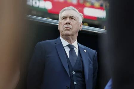 “Copa não se ganha no primeiro jogo”, diz Ancelotti após estreia ruim do Brasil