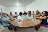Depois de muita agitação na cidade, prefeito de Uauá recebe comissão de professores