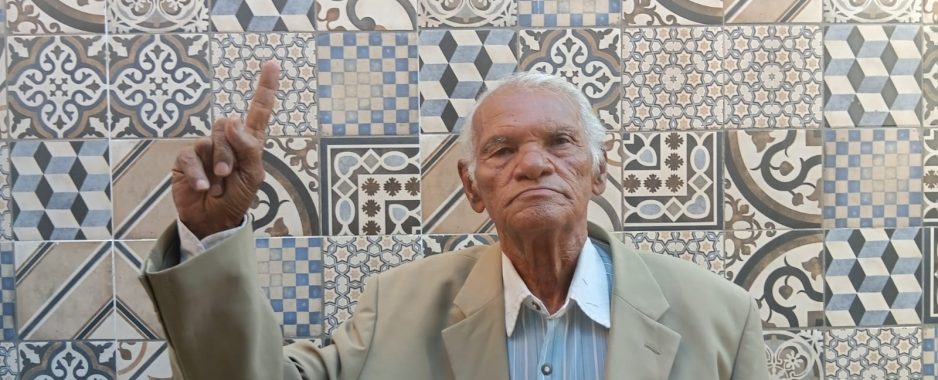 Candidato pela 17ª vez, David Lima afirma que conta com votos de bolsonaristas, comunistas, petistas, carlistas e tucanos; ouça Candidato pela 17ª vez, David Lima afirma que conta com votos de bolsonaristas, comunistas, petistas, carlistas e tucanos; ouça