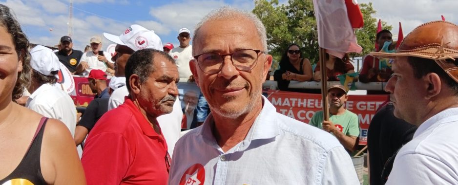 Hugo Regis assume secretária na Prefeitura de Remanso Hugo Regis assume secretária na Prefeitura de Remanso