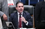 Hugo repete texto do fim da 6×1 para pressionar Planalto e destravar Câmara