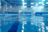 Menina de 3 anos morre após se afogar em piscina de escola particular