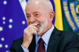 Lula diz que pediu a Deus que “coloque a mão na cabeça” dos eleitores para que não escolham “uma raposa para tomar conta do galinheiro”