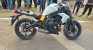 Motociclista morre após colidir com carro e poste em Petrolina