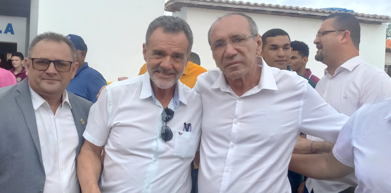 Nosso projeto é reeleger Lula, Jerônimo e trabalhar por nossa reeleição, diz o deputado Zó Nosso projeto é reeleger Lula, Jerônimo e trabalhar por nossa reeleição, diz o deputado Zó