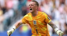 Pickford diz que Inglaterra manterá a calma contra a Argentina na semifinal da Copa 2026
