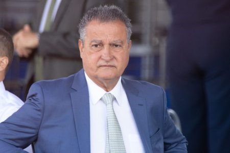 TCE amplia pressão sobre Rui Costa por compra de respiradores TCE amplia pressão sobre Rui Costa por compra de respiradores