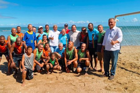Jerônimo Rodrigues visita obras do VLT com o time de Lula e afirma que região foi abandonada pelo grupo de ACM Neto Jerônimo Rodrigues visita obras do VLT com o time de Lula e afirma que região foi abandonada pelo grupo de ACM Neto