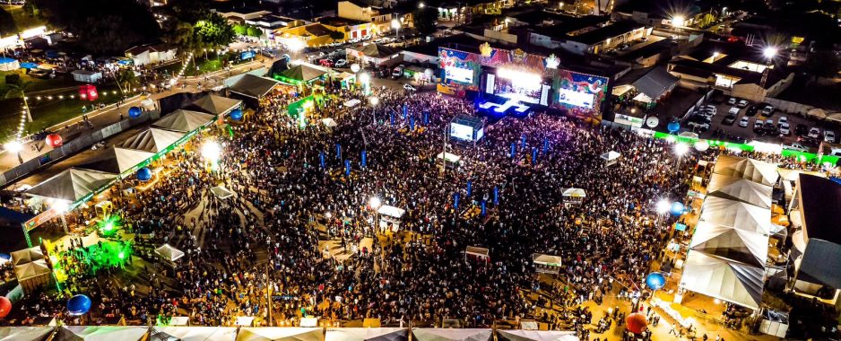Segunda noite da Festa do Interior em Casa Nova confirma sucesso do evento e fortalece economia local